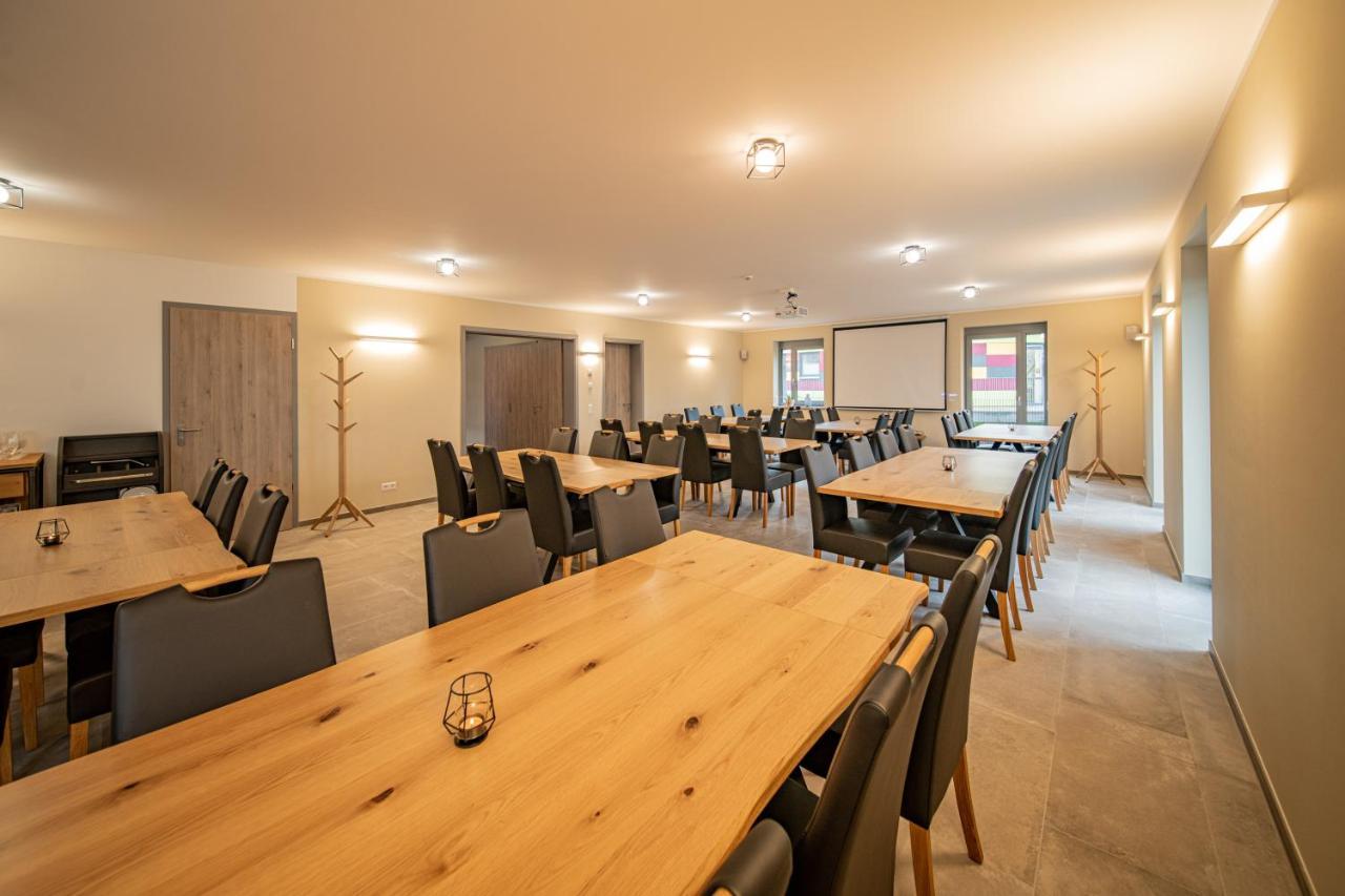 Elly Hostel Freiberg Exteriör bild