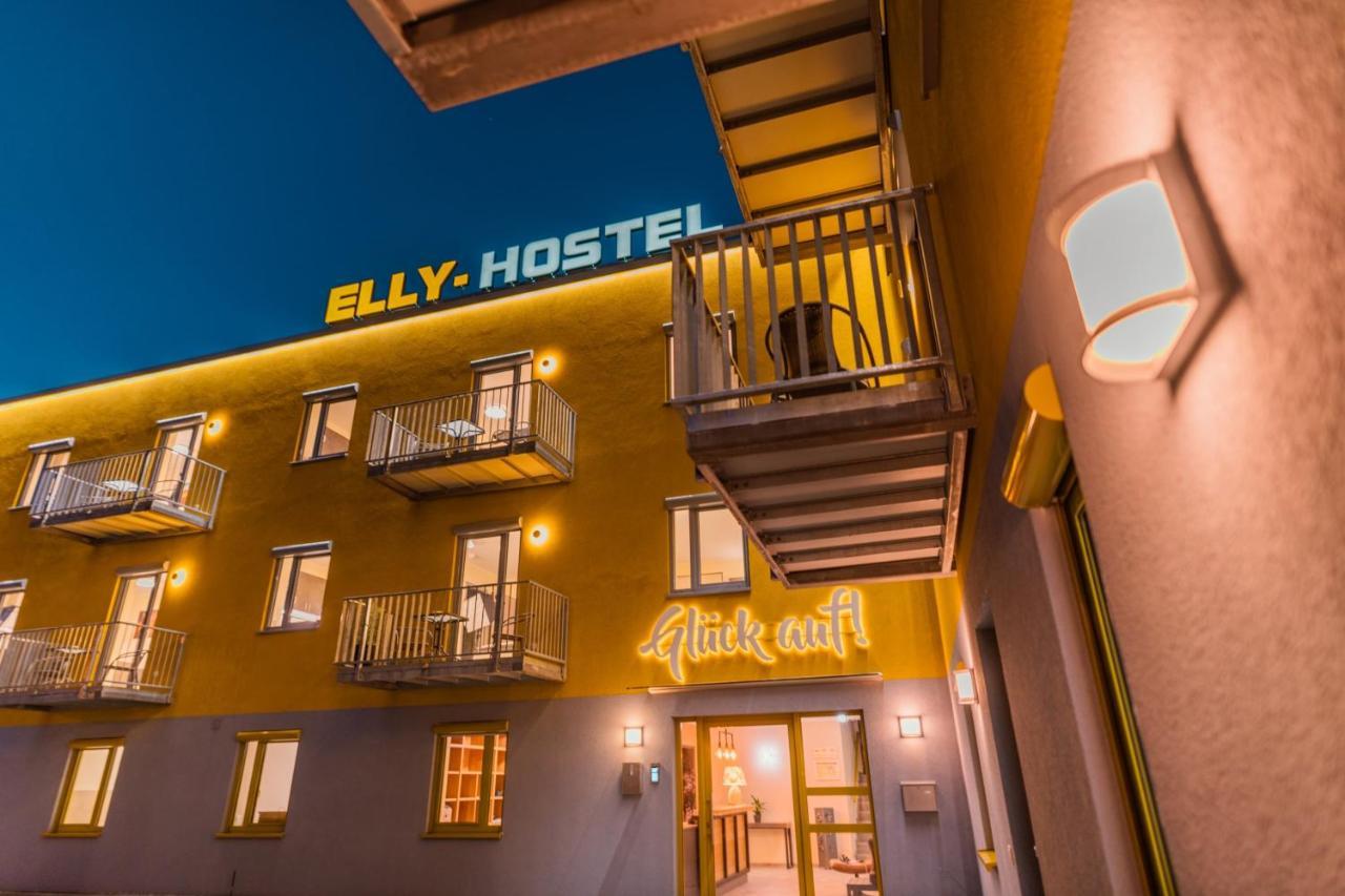 Elly Hostel Freiberg Exteriör bild